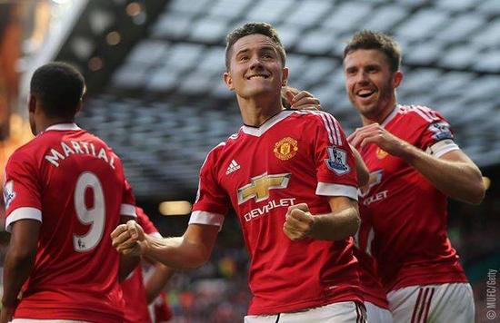 团队精神是 团队精神是